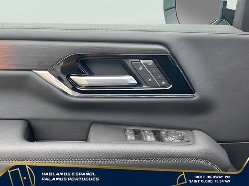 New 2026 GMC Yukon XL Denali w/ Denali Reserve Package AWD/4WD image 23