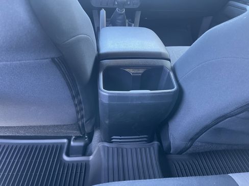 Used 2023 Toyota Tacoma TRD Sport image 28