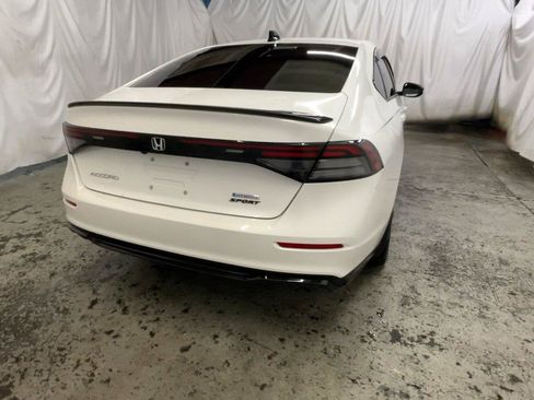Used 2023 Honda Accord Sport image 7