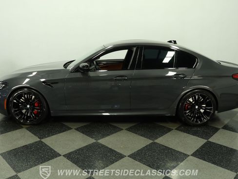 Used 2022 BMW M5 w/ Competition Package AWD/4WD image 2
