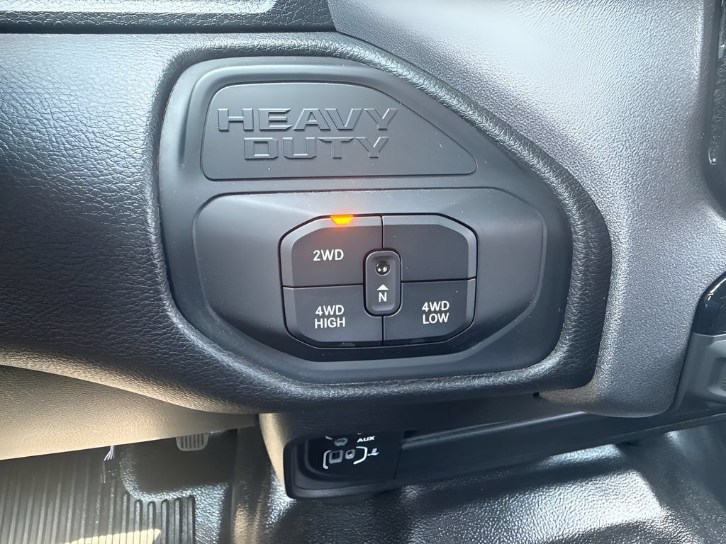 Used 2025 RAM 2500 Tradesman w/ Commercial Features Package AWD/4WD image 17