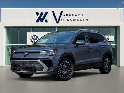 New 2026 Volkswagen Taos SE