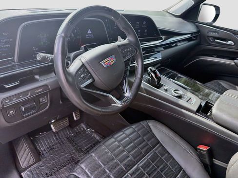 Certified 2023 Cadillac Escalade V w/ LPO, Floor Liner Package AWD/4WD image 9