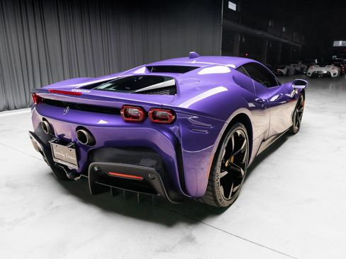 Used 2022 Ferrari SF90 Stradale image 14