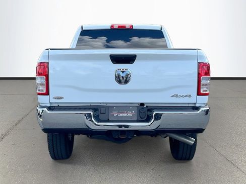 Used 2024 RAM 2500 Tradesman w/ Chrome Appearance Group AWD/4WD image 6