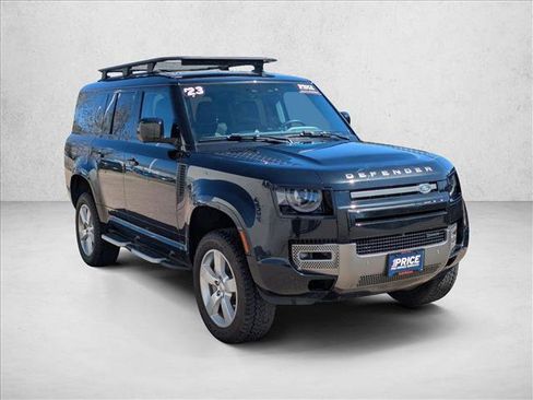 Used 2023 Land Rover Defender 130 X-Dynamic SE AWD/4WD image 3