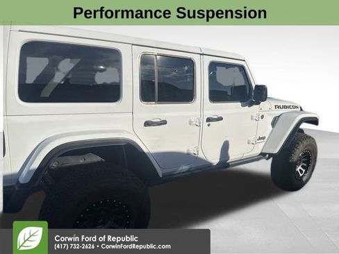 Used 2024 Jeep Wrangler Unlimited Rubicon image 9