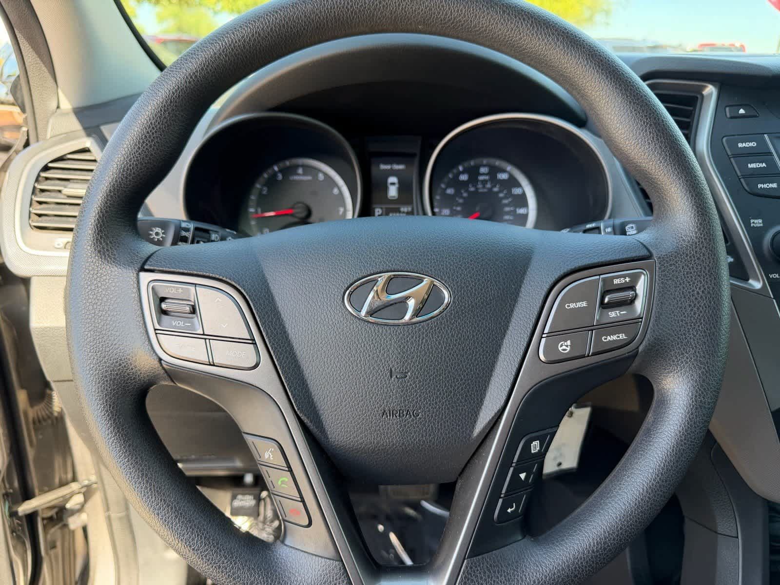 Used 2015 Hyundai Santa Fe Sport w/ Option Group 02 FWD image 10