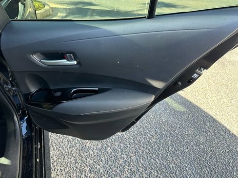 Used 2022 Toyota Corolla XSE FWD image 19