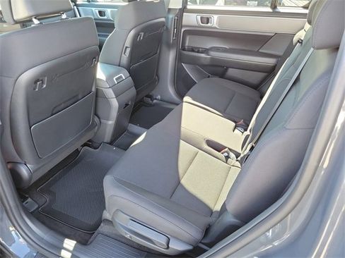 New 2026 Hyundai Santa Fe SE image 17