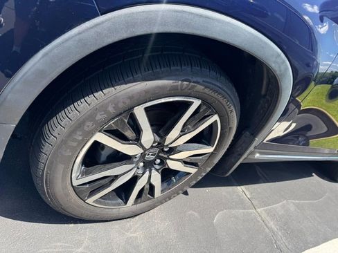 Used 2019 Honda Pilot Touring image 4