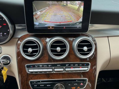 Used 2016 Mercedes-Benz C 300 4MATIC Sedan image 14