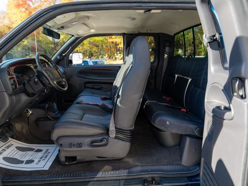 Used 2002 Dodge Ram 3500 Truck 4x4 Quad Cab image 38