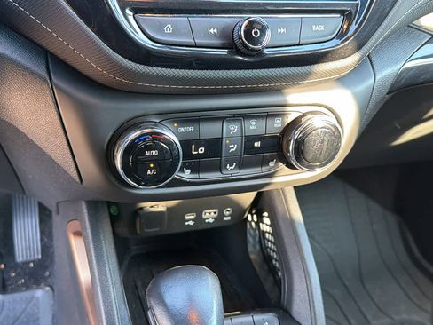 Used 2021 Chevrolet TrailBlazer ACTIV w/ Convenience Package image 13