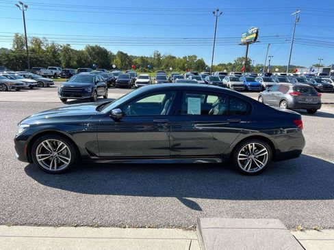 Used 2019 BMW 750i xDrive w/ Executive Package AWD/4WD image 31