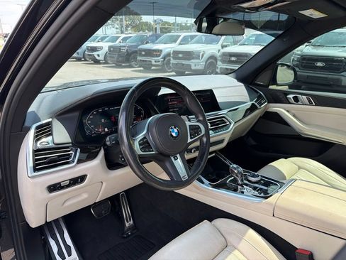 Used 2021 BMW X5 M50i w/ Executive Package AWD/4WD image 11