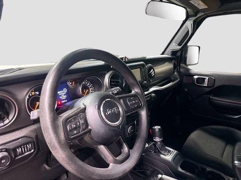 Used 2021 Jeep Wrangler Unlimited Sport AWD/4WD image 10