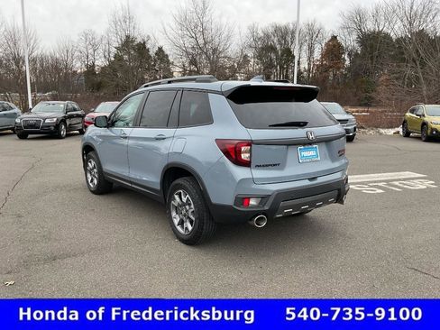 Used 2023 Honda Passport TrailSport image 4