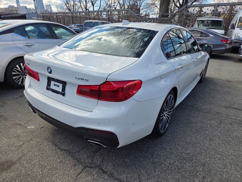 Used 2017 BMW 540i xDrive image 4