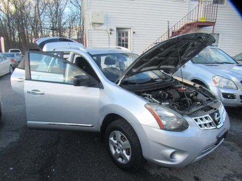 Used 2014 Nissan Rogue S w/ Convenience Package image 8