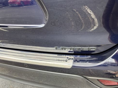 Used 2023 Toyota Highlander Limited w/ Protection Package #3 (TMS) AWD/4WD image 30