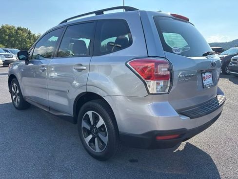 Used 2018 Subaru Forester 2.5i w/ Alloy Wheel Package AWD/4WD image 6