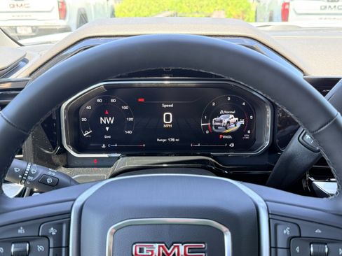 New 2026 GMC Sierra 2500 SLE w/ Preferred Package AWD/4WD image 15
