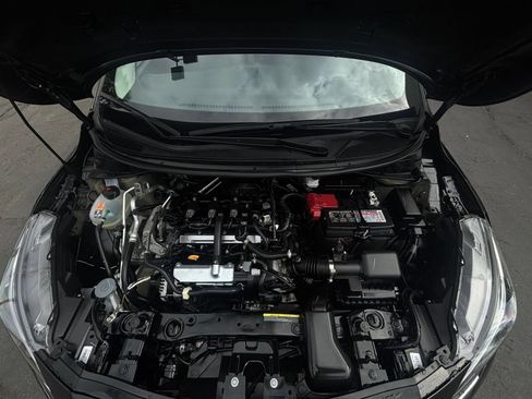 Used 2025 Nissan Versa SV FWD image 30