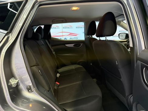 Used 2020 Nissan Rogue Sport S FWD image 41