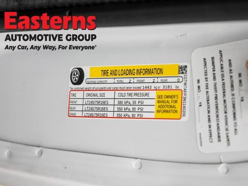 Used 2022 GMC Savana 2500 RWD image 28