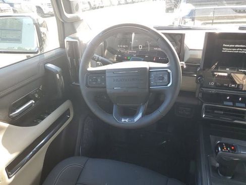 New 2026 GMC Hummer EV 4x4 Crew Cab image 14