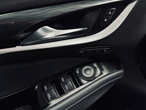 Used 2023 Buick Enclave Premium w/ Experience Buick Package image 13