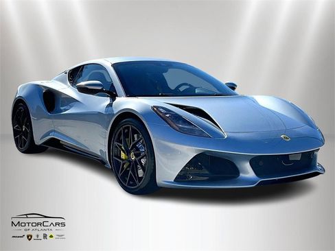New 2026 Lotus Emira SE image 2