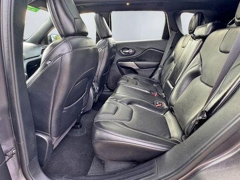 Used 2021 Jeep Cherokee Latitude Lux 80th Anniv w/ Quick Order Package 26U 80TH image 20