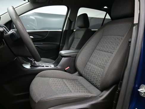 Used 2022 Chevrolet Equinox LT image 11