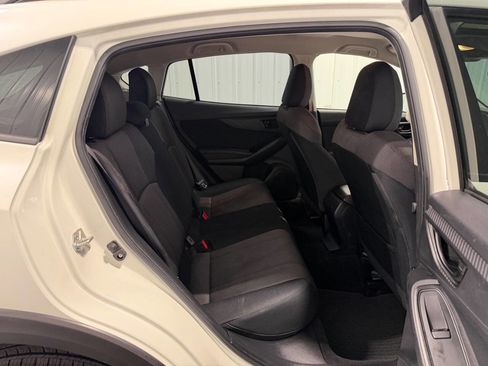 Used 2023 Subaru Crosstrek 2.0i AWD/4WD image 16