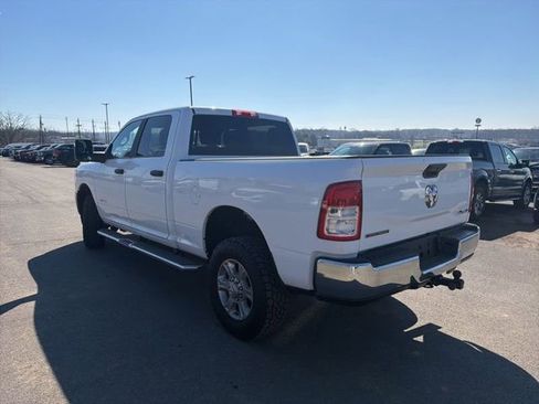 Used 2024 RAM 2500 Big Horn w/ Protection Group AWD/4WD image 2