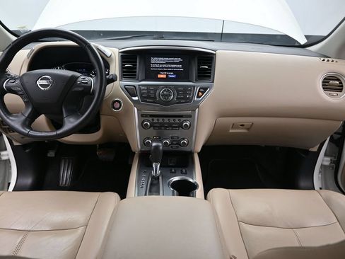 Used 2020 Nissan Pathfinder SL w/ Cargo Package AWD/4WD image 35