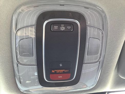 Used 2023 Hyundai Elantra SEL w/ Cargo Package image 44