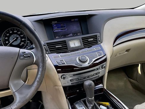 Used 2012 INFINITI M37 w/ Premium Pkg RWD image 10