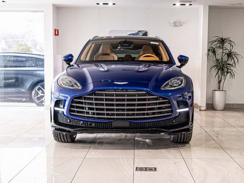 New 2026 Aston Martin DBX 707 image 2