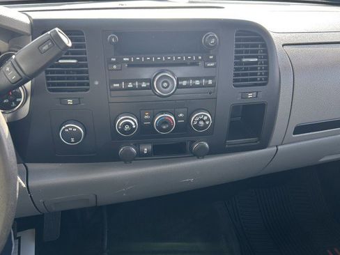 Used 2013 GMC Sierra 2500 W/T image 23