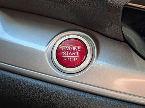 Used 2015 Honda CR-V EX image 25