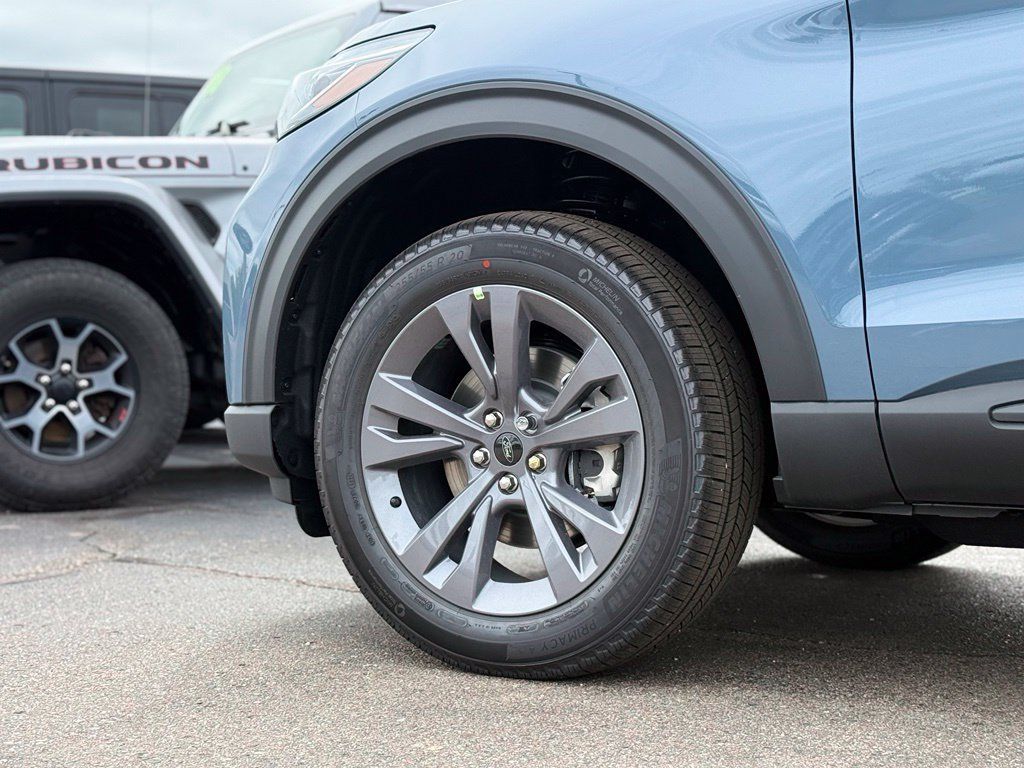 New 2027 Ford Explorer Active w/ Active Comfort Package AWD/4WD image 44