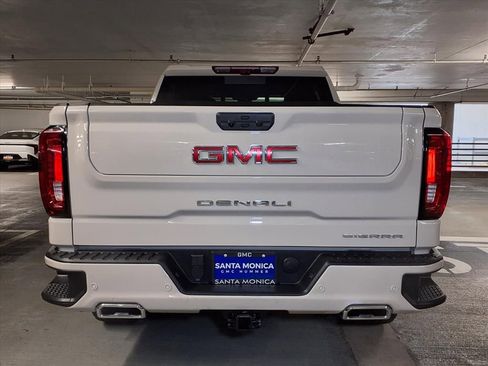 New 2026 GMC Sierra 1500 Denali w/ Technology Package AWD/4WD image 9