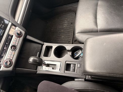 Used 2017 Subaru Legacy 2.5i Limited image 11