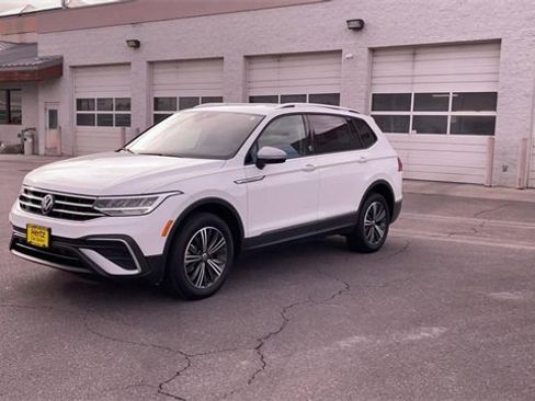 Used 2024 Volkswagen Tiguan Wolfsburg Edition image 5