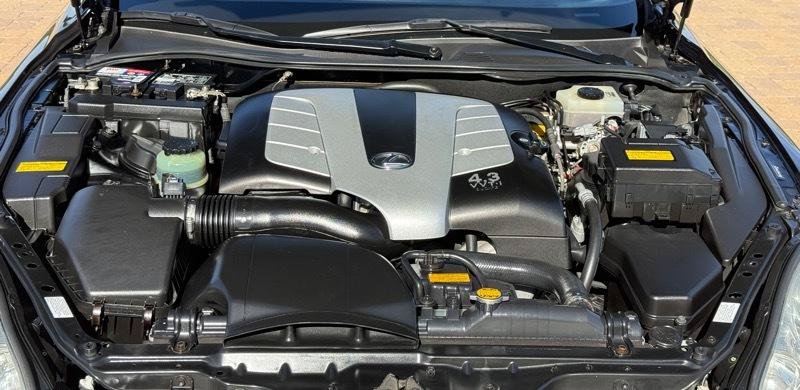 Used 2010 Lexus SC 430 Convertible RWD image 37