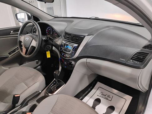 Used 2016 Hyundai Accent SE image 86