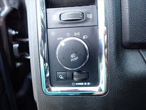 Used 2017 RAM 2500 Laramie w/ Sport Appearance Group AWD/4WD image 17